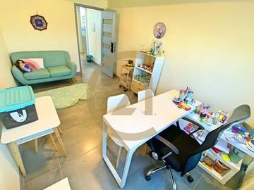 Se vende oficina amoblada en El Santo, La Serena