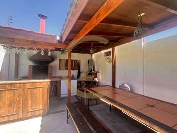 Se vende casa sector Rosario Peñuelas