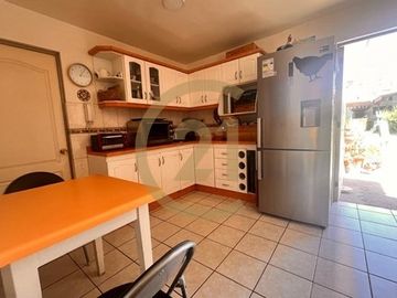 Se vende casa sector Rosario Peñuelas