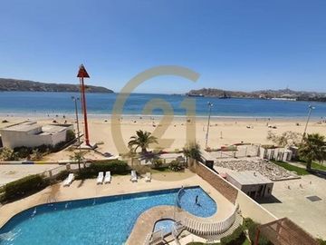 Se vende dpto frente al mar en La Herradura
