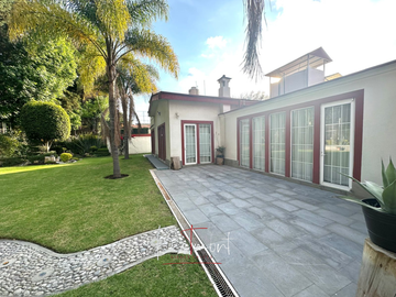 Hermosa casa en venta en Fuentes de San Miguel, Club de Golf las Fuentes