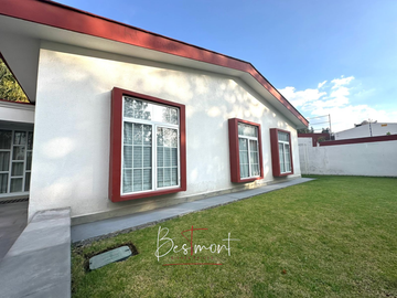 Hermosa casa en venta en Fuentes de San Miguel, Club de Golf las Fuentes