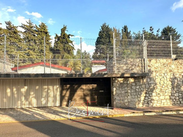 Hermosa casa en venta en Fuentes de San Miguel, Club de Golf las Fuentes