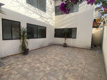 CASA EN VENTA VILLA UNIVERSIDAD