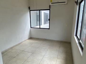 CASA EN VENTA VILLA UNIVERSIDAD