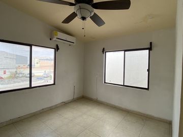 CASA EN VENTA VILLA UNIVERSIDAD