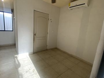 CASA EN VENTA VILLA UNIVERSIDAD