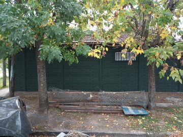 Casa en venta - 3 Dormitorios 1 Baño - Cochera - 110Mts2 - La Plata