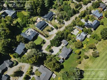 Casa en venta 6  ambientes  -  Bariloche - Arelauquen