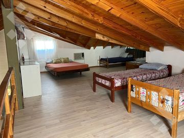 Venta casa  - Villa Mari Menuco, Neuquén Cap.