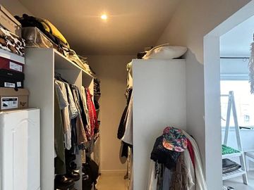 Triplex de 4 ambientes  en Lago del Sendero, con salida al lago