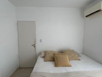 Triplex de 4 ambientes  en Lago del Sendero, con salida al lago