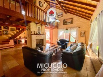 Casa en venta, Buenos Aires 280, entre Saavedra y Felix Pages, Ingeniero Maschwitz