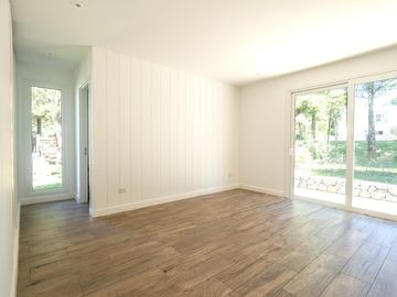 VENTA, CASA, COSTA ESMERALDA, BARRIO RESIDENCIAL I, LOTE AL 200, 5 AMBIENTES