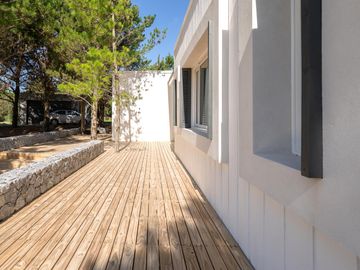 VENTA, CASA, COSTA ESMERALDA, BARRIO RESIDENCIAL I, LOTE AL 200, 5 AMBIENTES