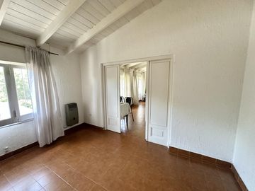 Casa Venta 4 Ambientes en Barrio Montecarlo Pilar Lote de 600 m²