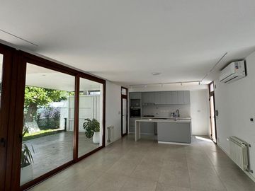 Casa en PH en Venta. City Bell