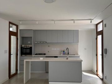 Casa en PH en Venta. City Bell