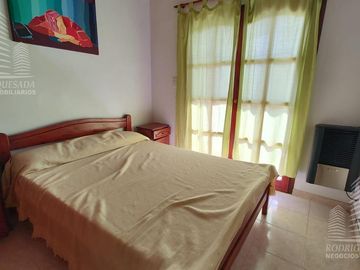 Dúplex en venta de 2 dormitorios c/ cochera en Costa Azul