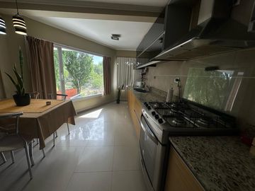 Hermosa casa en venta Barrio 14 de Octubre