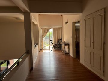 Hermosa casa en venta Barrio 14 de Octubre