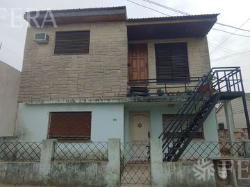 Venta de PH de 3 ambientes en Wilde