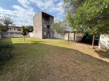 Venta Casa - 2 Dormitorios - B° El Refugio