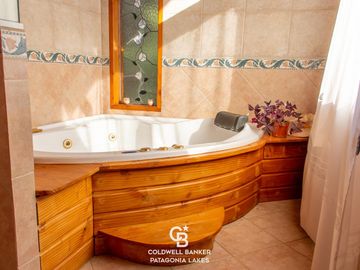 VENTA Casa 165.30m2, terreno/lote 965.60 m2, San Ignacio del Cerro, Bariloche
