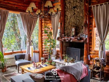 VENTA Casa 165.30m2, terreno/lote 965.60 m2, San Ignacio del Cerro, Bariloche