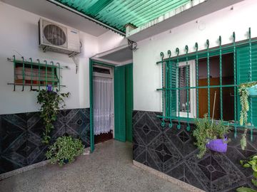 VENTA/PERMUTA - Casa en PH - Planta baja - Echesortu, Rosario