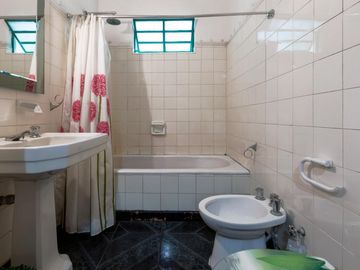 VENTA/PERMUTA - Casa en PH - Planta baja - Echesortu, Rosario