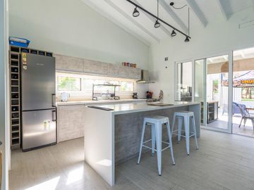 Casa en venta en barrio cerrado La Herradura