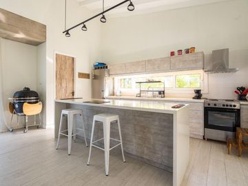 Casa en venta en barrio cerrado La Herradura