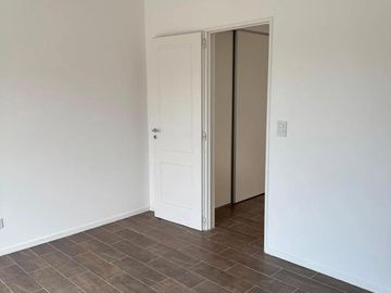 PH en venta - 2 Dormitorios 2 Baños - Cochera - 160Mts2 - Rafael Calzada