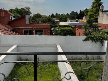 PH en venta - 2 Dormitorios 2 Baños - Cochera - 160Mts2 - Rafael Calzada