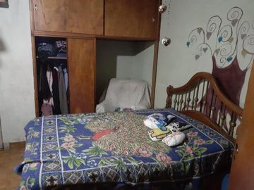 Casa en venta - 3 Dormitorios 2 Baños - Cochera - 242Mts2 - Luján