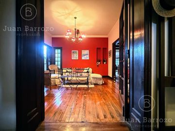 Chalet estilo inglés en venta en Banfield Oeste