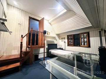 Chalet estilo inglés en venta en Banfield Oeste
