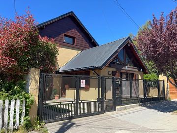 Bo. Belgrano casa en venta - Bariloche