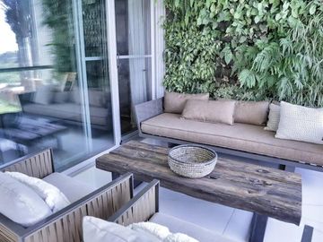Departamento en venta Avenida Laplace 3 dormitorios 4 baños con cochera balcon y pileta a estrenar