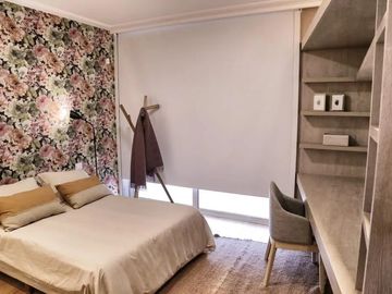 Departamento en venta Avenida Laplace 3 dormitorios 4 baños con cochera balcon y pileta a estrenar