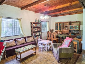 Casa quinta en la Peregrina, cerca de Sierra de los Padres