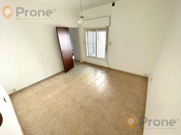 Departamento de Pasillo 1 dormitorio / Patio y Terraza
