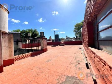 Departamento de Pasillo 1 dormitorio / Patio y Terraza