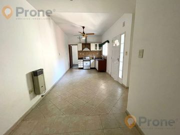 Departamento de Pasillo 1 dormitorio / Patio y Terraza