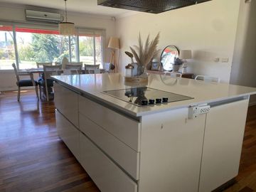 Venta, Casa, 6 ambientes, A estrenar, Pileta, Parrilla, Cocheras, Fincas de San Vicente, San Vicente