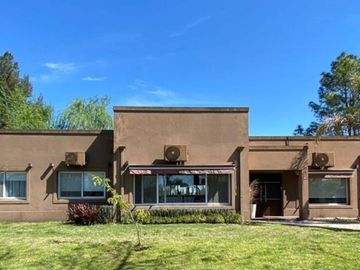 Venta, Casa, 6 ambientes, A estrenar, Pileta, Parrilla, Cocheras, Fincas de San Vicente, San Vicente