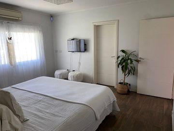 Venta, Casa, 6 ambientes, A estrenar, Pileta, Parrilla, Cocheras, Fincas de San Vicente, San Vicente
