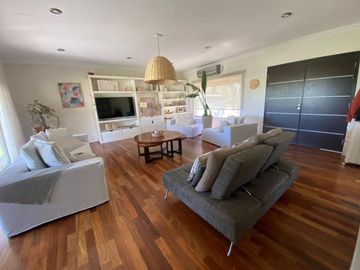 Venta, Casa, 6 ambientes, A estrenar, Pileta, Parrilla, Cocheras, Fincas de San Vicente, San Vicente