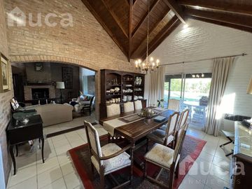 ALQ VERANO y VENTA | APTO CREDITO | CASA c/Jardin y Pileta | Barrio La Celina